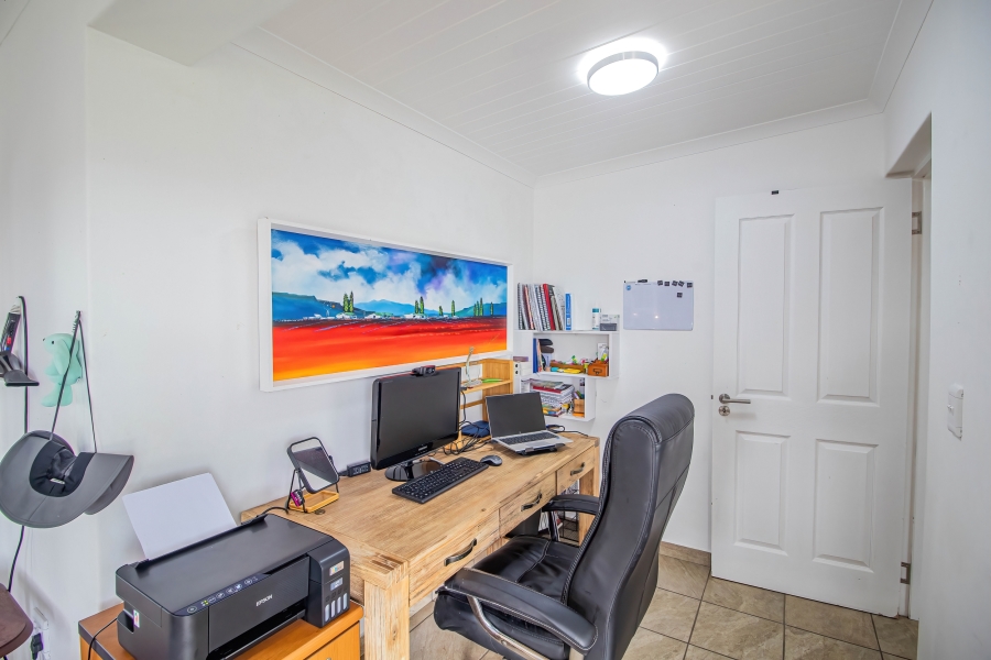 4 Bedroom Property for Sale in Jacobsbaai Western Cape